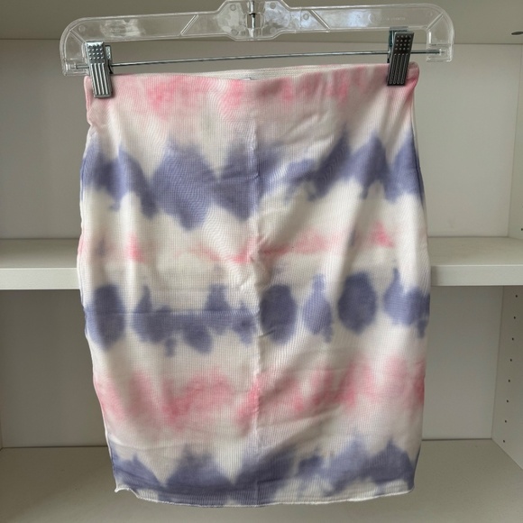 PRINCESS POLLY Kristen Mesh Tie Dye Mini Skirt - Picture 4 of 7